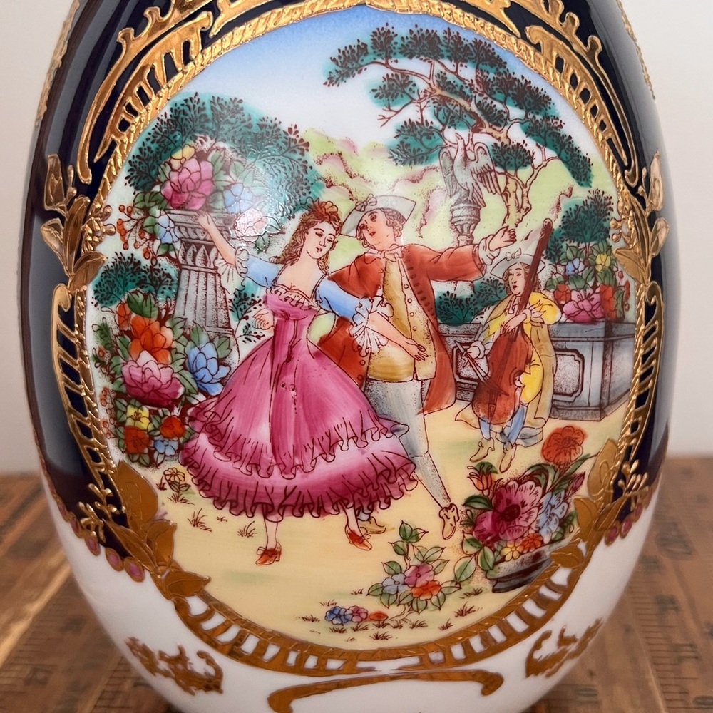 Limoges Multicolor (navy, white & gold) Decorative Sculpture #35 porcelain egg